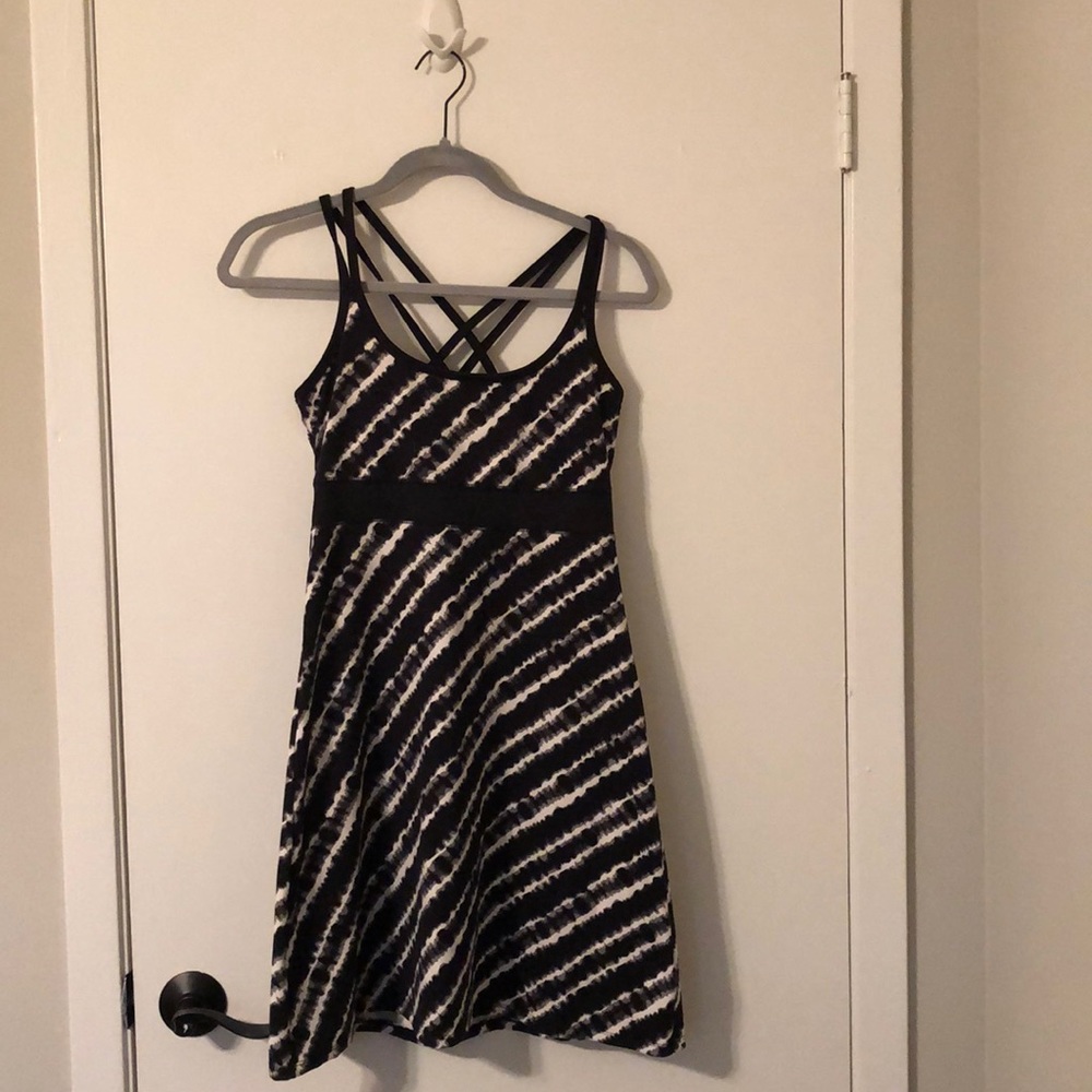 Soybu black and white athletic dress